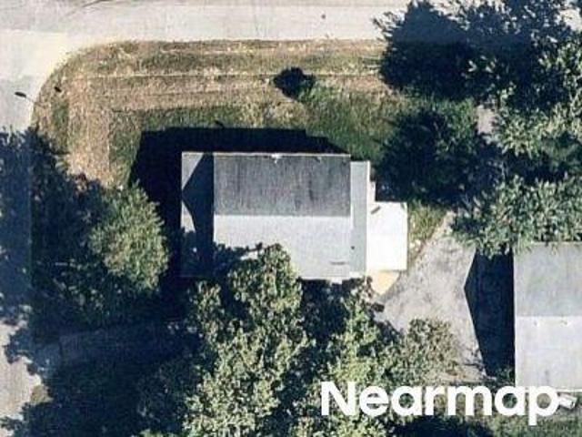 Breckenridge Ln