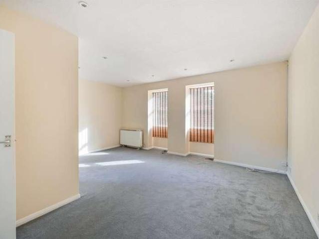 Brechin Court, Kendrick Road, Reading, RG1