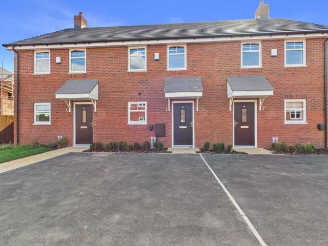 Breeze View, Coventry, CV7 8HY 2 bed house to rent £1,275 pcm £294 pw