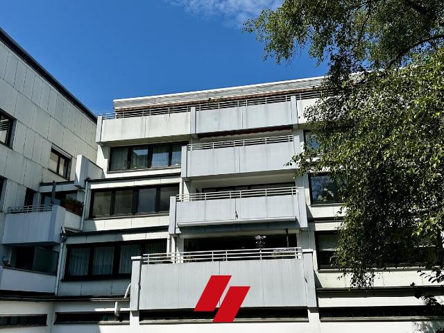 Bremen Horn: Erstbezug nach Modernisierung, 3 Zi. Wohnung, Wellnessbereich, Balkon, TG Stellplatz