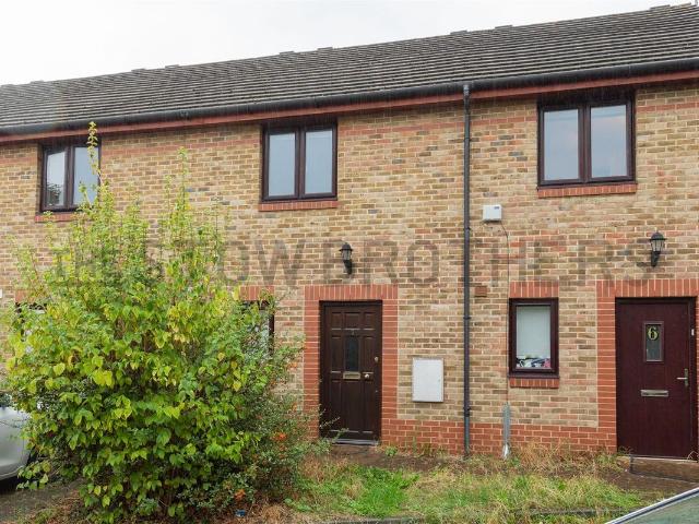 Bremer Mews, Walthamstow E17, 2 bed terraced house to rent, £2,400 pcm | PrimeLocation
