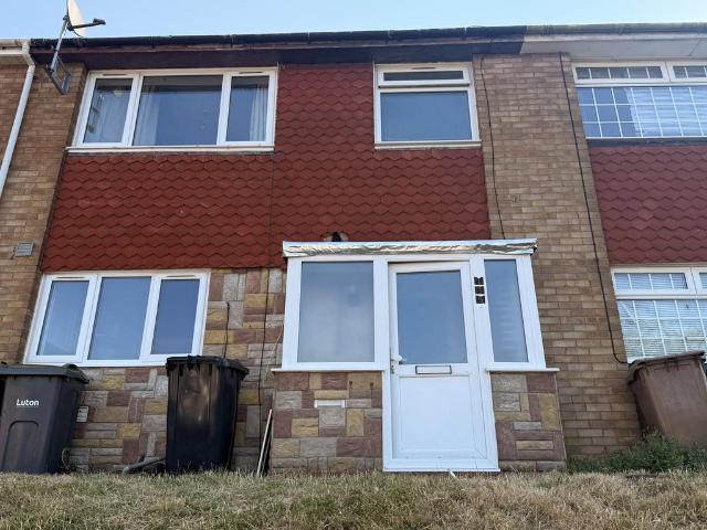 Brendon Avenue, Luton LU2 3 bed house to rent £1,550 pcm £358 pw