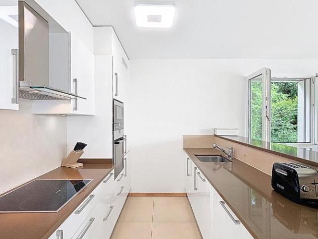 Brent 5.5 zimmer attica duplex mit panoramablick