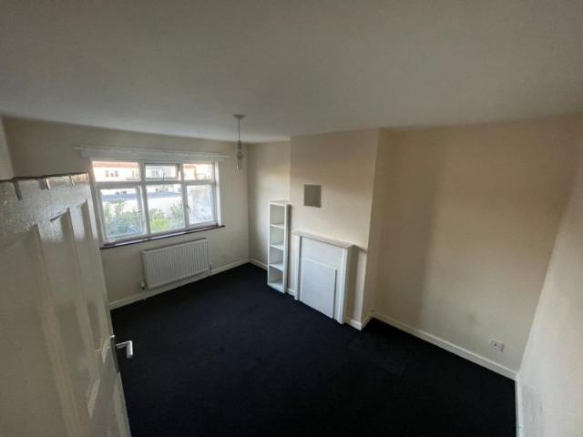 Brent, UK NW2, 5 bed shared accommodation to rent, £900 pcm | PrimeLocation