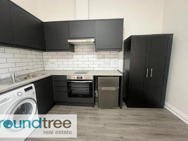 Brent Street, Hendon, NW4 Studio to rent £1,150 pcm £265 pw