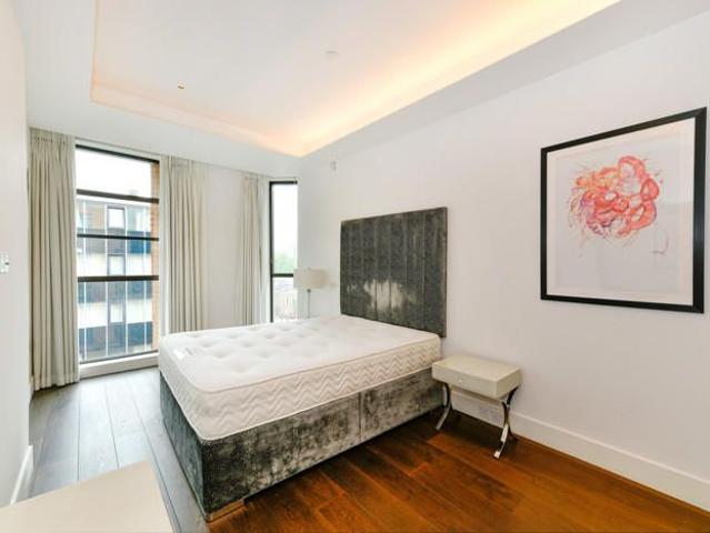 Brentford, London TW8, Studio to rent, £1,500 pcm | PrimeLocation