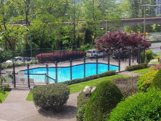 Brentlawn Towers 1 Bedroom Apartment for Rent at 5051 Lougheed Hwy, Burnaby, BC V5B 4T5 Brentwood