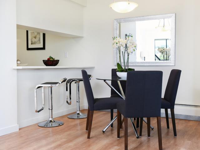Brentlawn Towers 2 Bedroom Apartment for Rent