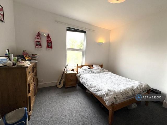 Brentry Road, Bristol, BS16 6 bed semi detached house to rent £3,480 pcm £803 pw