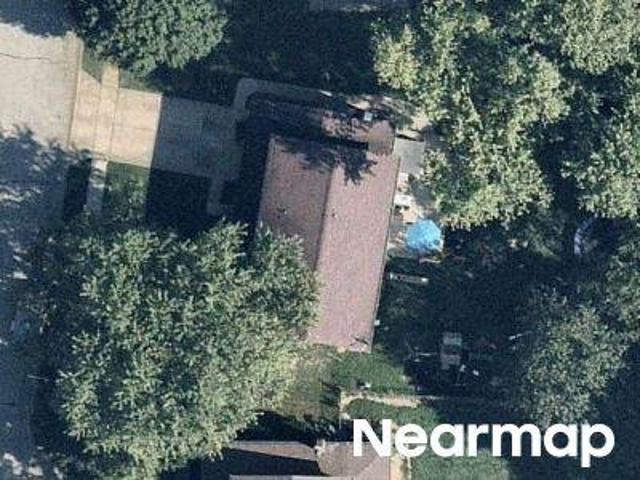 Brentwood Dr W