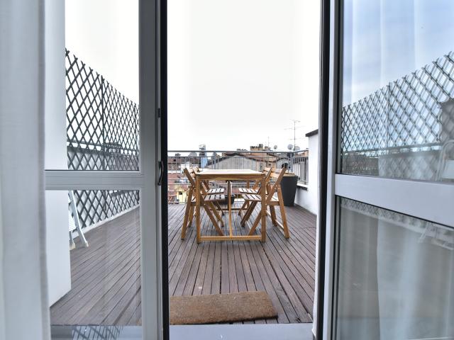 Brera – Eleganza contemporanea con due terrazzi