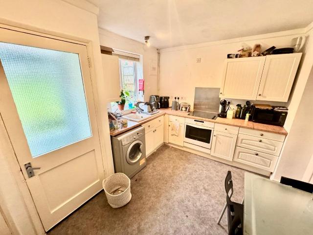 Brereton Close, Norwich NR5, 4 bed semi detached house to rent, £2,200 pcm | PrimeLocation