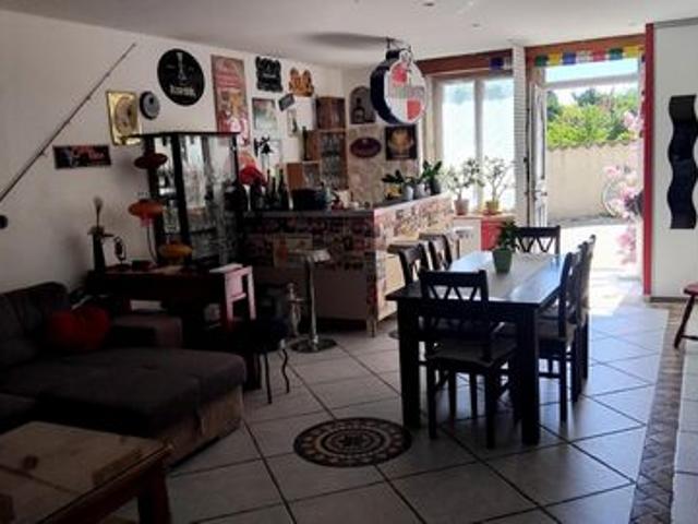 BRESSOLLES – Maison familiale bien rénovée – 137 m² – 3+1 chambres – Jardin – Garage