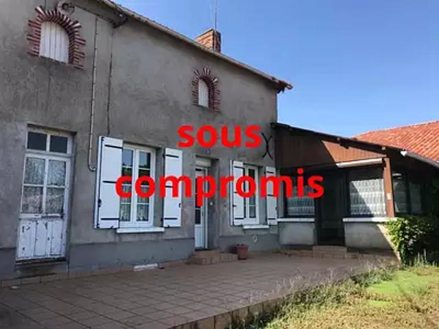 Bressuire 79300 Achat / Vente maison 7 pièces t7