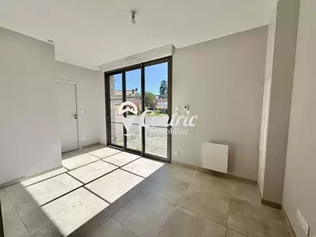 Bressuire 79300 Location maison 2 pièces t2