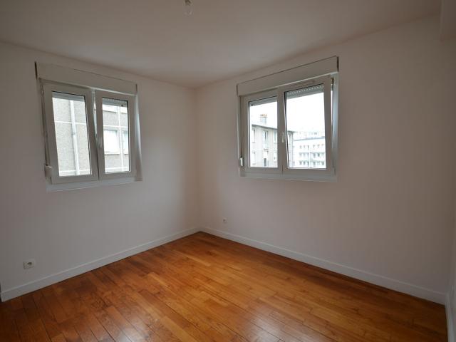 BREST 10 RUE SAINT POL ROUX Appartement T2bis / T3 en bon état de 50m², Brest