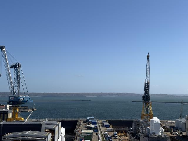 BREST RIVE DROITE VUE MER IMPRENABLE APPARTEMENT DE 176 M2