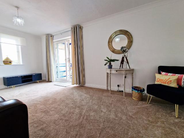 Britannia Drive, Ashton On Ribble, Preston PR2, 2 bed flat to rent, £950 pcm | PrimeLocation