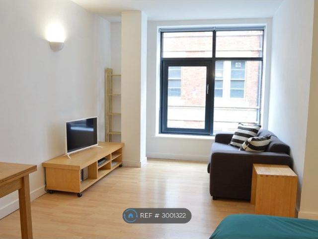 Britannia House, Leeds LS1, Studio to rent, £800 pcm | PrimeLocation