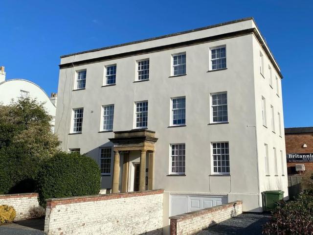 Britannia Square, Worcester WR1, 2 bed flat to rent, £975 pcm | PrimeLocation
