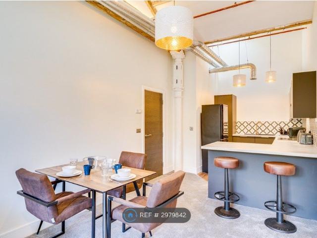 Britannia Road, Huddersfield HD3, 3 bed flat to rent, £1,300 pcm | PrimeLocation