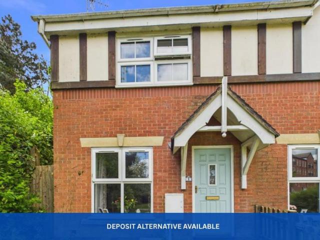 Britannia Walk, Market Harborough 3 bed semi detached house to rent £1,100 pcm £254 pw