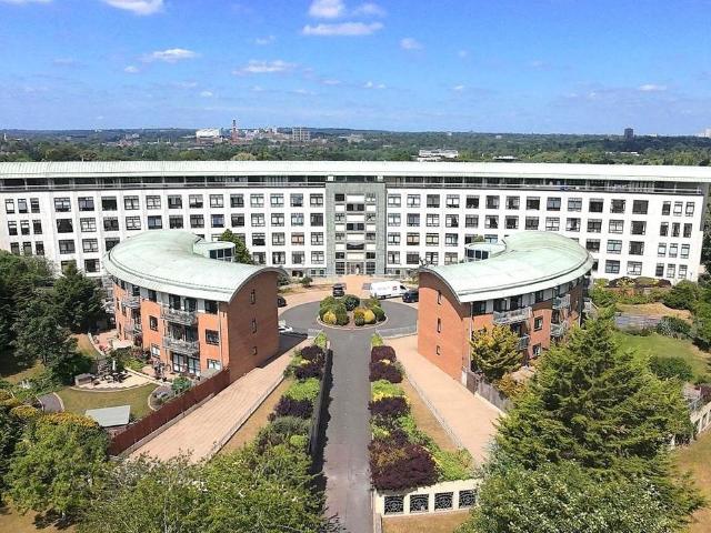 Britannic Park, Moseley, Birmingham B13, 2 bed flat to rent, £1,300 pcm | PrimeLocation