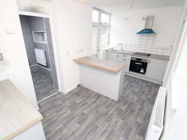 Brithweunydd Road, Tonypandy CF40, 3 bed terraced house to rent, £800 pcm | PrimeLocation
