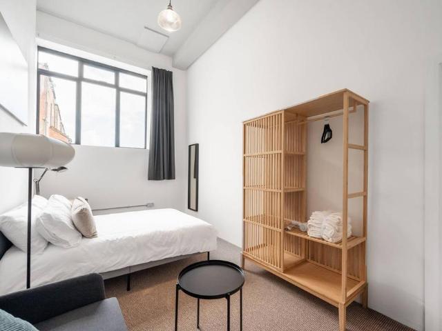 British Heart Foundation, High Road, London, N12 0EH, United Kingdom | 2 bed apartment for rent #125754217 | Rentberry