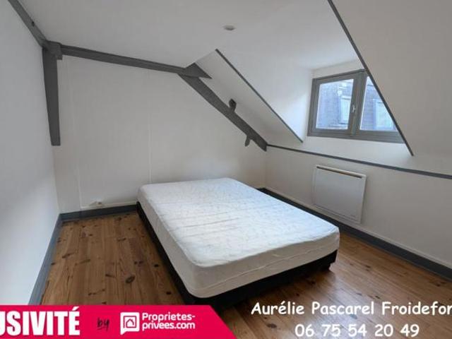 EXCLUSIVITE: Brive en Hyper Centre Apt Type 2 pièces CALME et VUE SUR LES TOITS