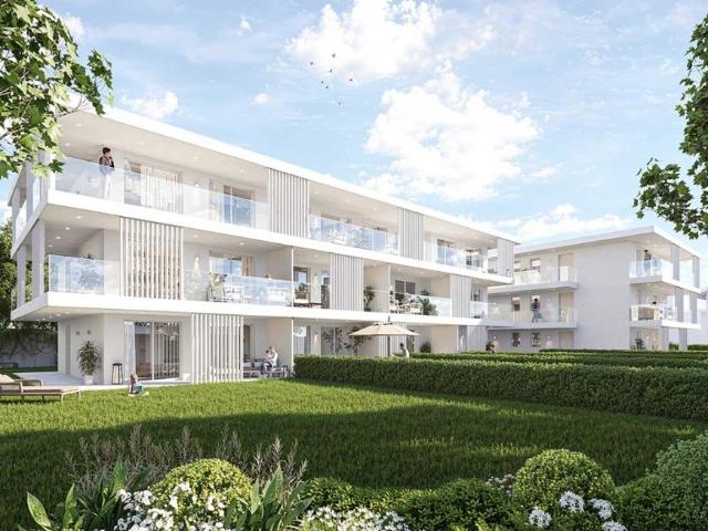 Brixen Italien 39042 98423513