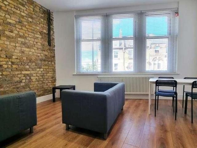 Brixton Hill, London, SW2