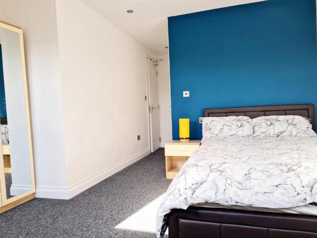 Brixton Road, Watford WD24 1 bed in a house share to rent £825 pcm £190 pw