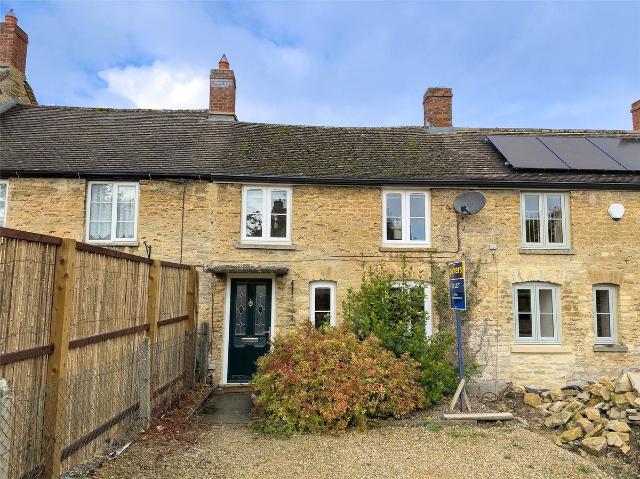 Brize Norton, Carterton OX18, 2 bed terraced house to rent, £1,150 pcm | PrimeLocation