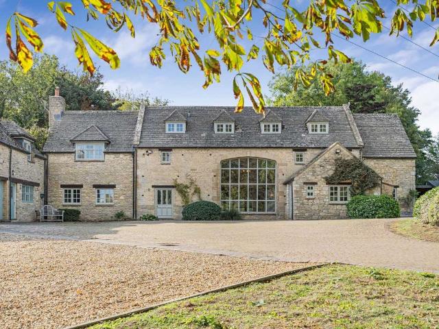 Brize Norton, Carterton OX18, 5 bed detached house to rent, £8,500 pcm | PrimeLocation