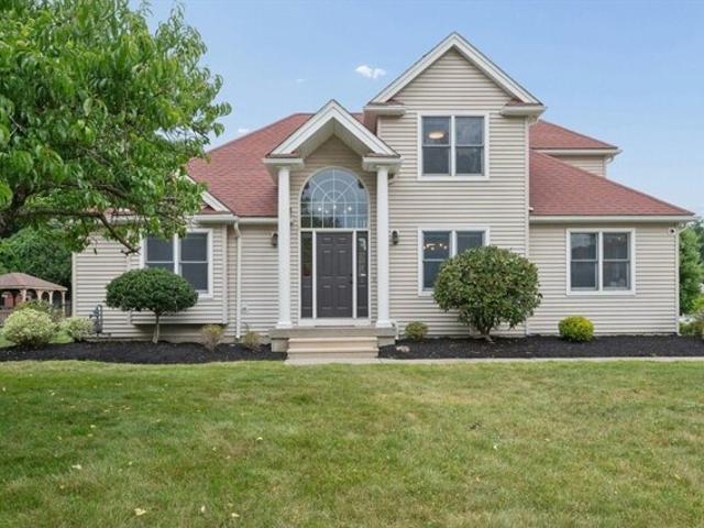 Brian Cir, Millbury, Home For Sale