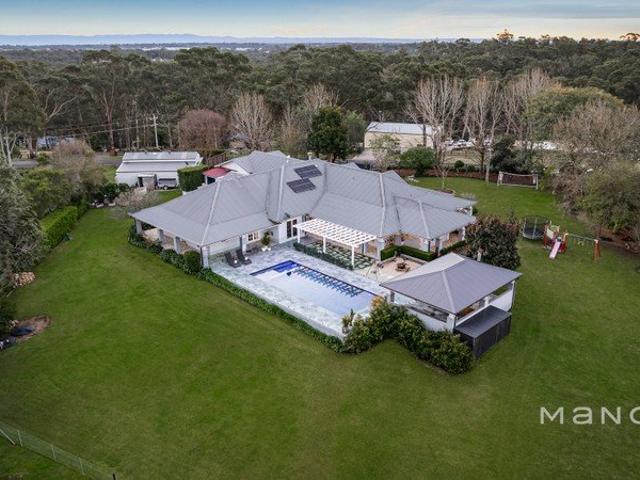 Briarwood An Estate of Distinction