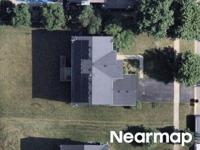 Briarwood Dr