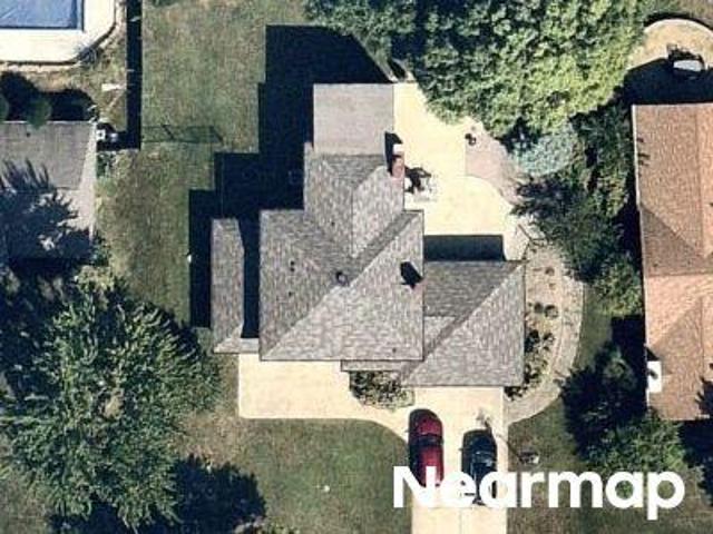 Briarwood Dr