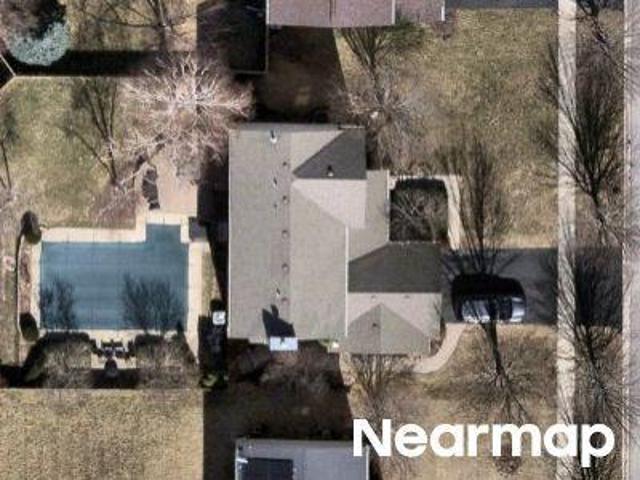 Briarwood Dr
