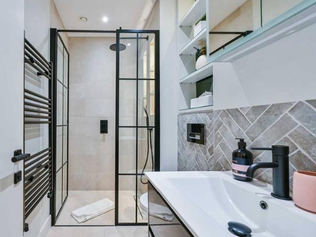 Bricco e Bacco, 11 Charlotte Street, East Marylebone, London, W1T 1RQ, United Kingdom | 1 bed apartment for rent #121970319 | Rentberry
