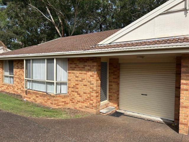 BRICK UNIT IN QUIET COMPLEX