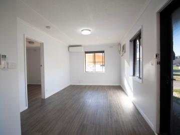 BRICK UNIT IN QUIET COURT LOCATION