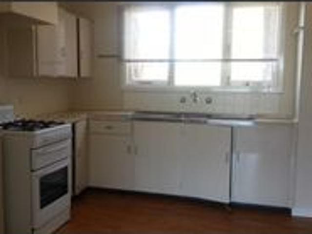 Brick and tile Duplex close to town