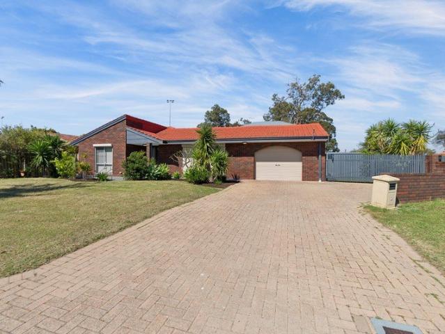 BRICK AND TILE, FAMILY STYLE!