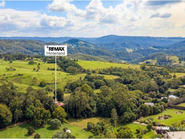 OPEN HOME SAT 2.00PM 2.30PM: Solid Brick renovator on 1.5+ Acres with Endless Potential!