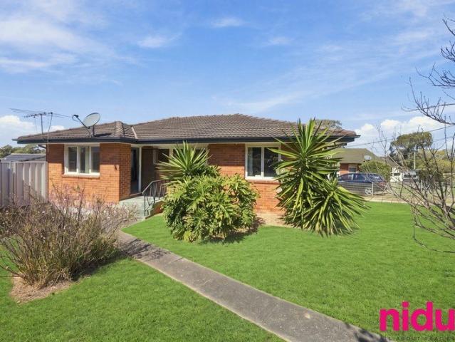 Brick House + Brand New Granny Flat Opportunity In Tregear