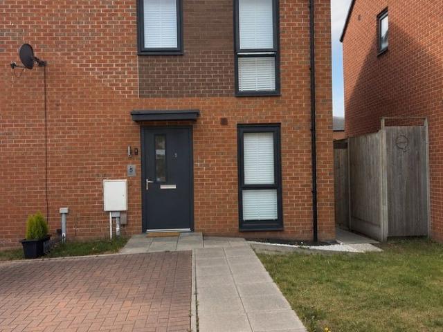 Brick Lane, Telford TF4, 2 bed semi detached house to rent, £955 pcm | PrimeLocation