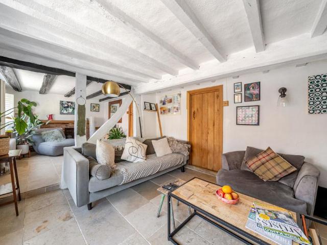 Brickyard Cottages, Church Lane. 3 bed end of terrace house to rent £2,250 pcm £519 pw