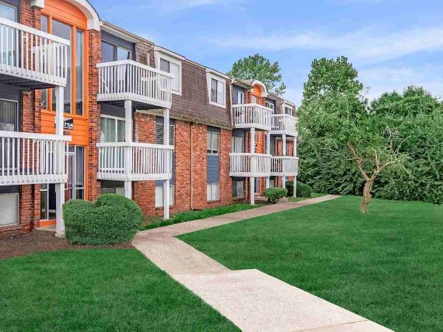 Brickyard Flats 1 Bedroom Apartment for Rent at 6363 Hollister Drive, Speedway, IN 46224 Speedway